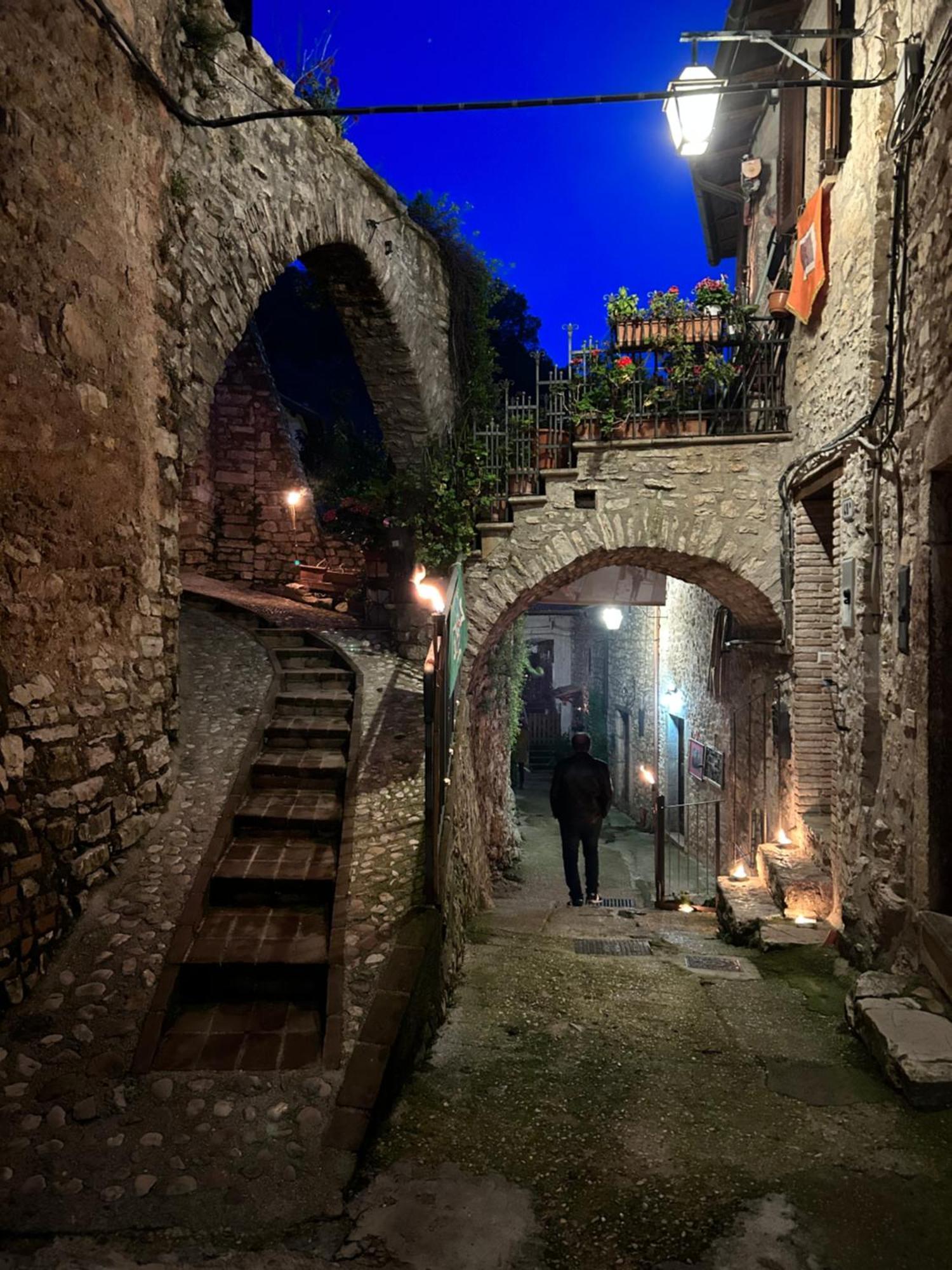 Appartamento Storico A Valle San Martino Di Spoleto Exterior photo