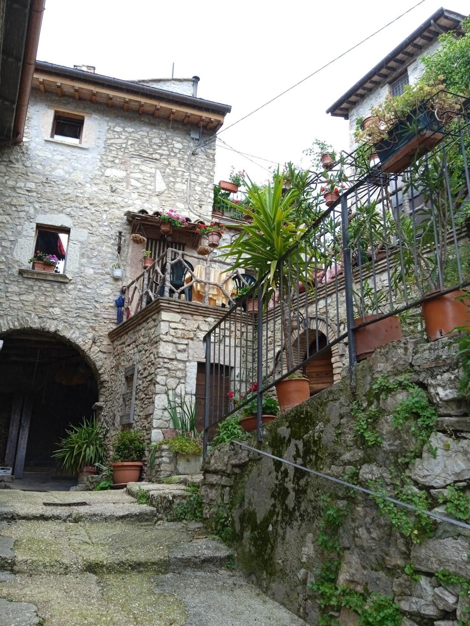 Appartamento Storico A Valle San Martino Di Spoleto Exterior photo